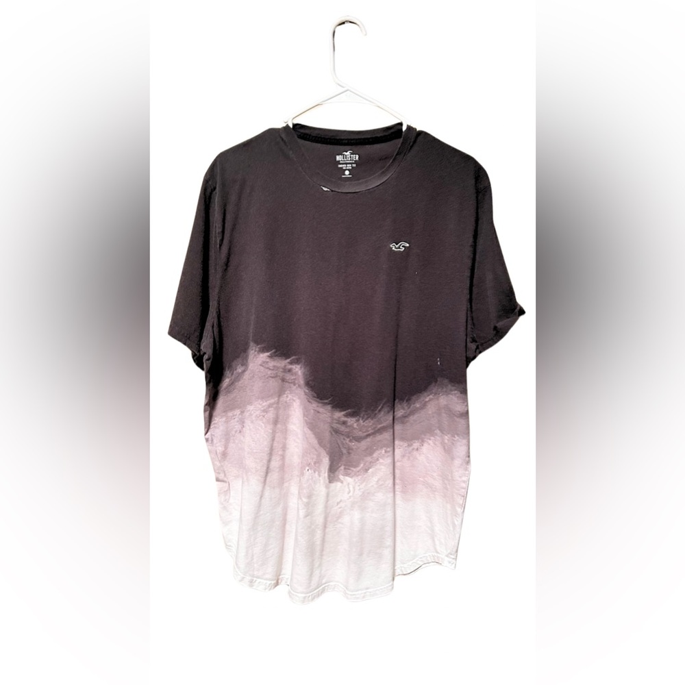 Hollister Curved Hem Tee – Black to White Ombre (Size XXL, 100% Cotton)